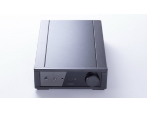 Rega IO Amplificatore Integrato