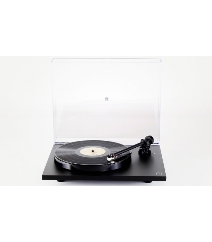 Rega Planar 1 Turntable with RB110 Arm and Carbon cartridge