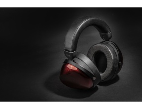 HiFiMAN HE-R9 Dynamic Closed-Back Headphones