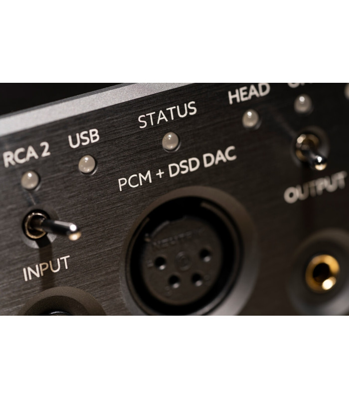 Violectric DHA V226 Headphone Amplifier and DAC