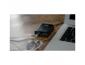 FIIO E10K TC DAC USB Amplificatore per cuffie mobile 32Bit/384kHz XMOS XUF208