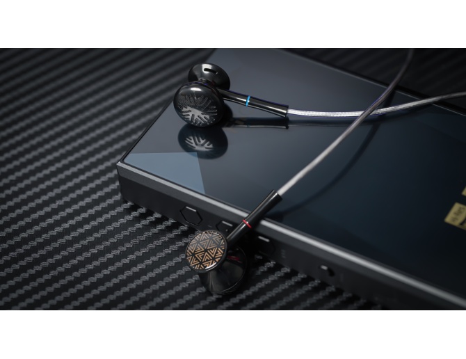 FiiO FF3 Dynamic "Drum" Type Dual-Cavity In-Ear Monitor