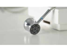 FiiO FF3 Dynamic "Drum" Type Dual-Cavity Earphones