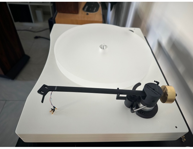 New Horizon GD.2.25 Turntable [2nd hand]