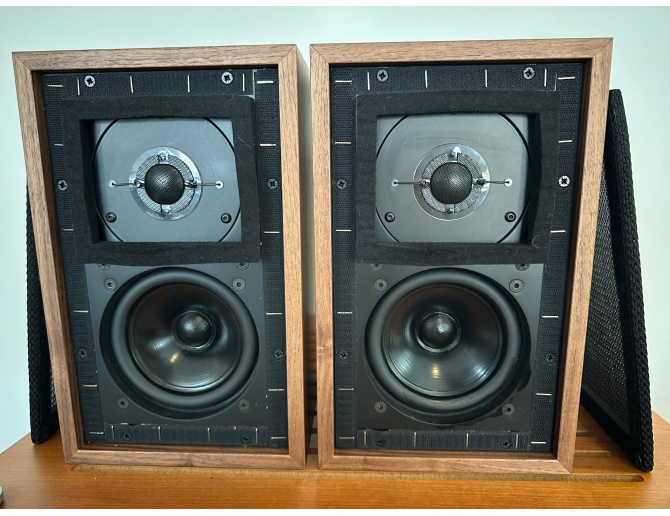 Falcon Acoustics LS3/5a Gold Badge Loudspeakers pair [2nd hand]