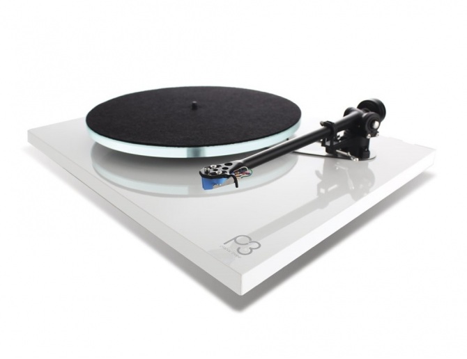 Rega Planar 3 Turntable