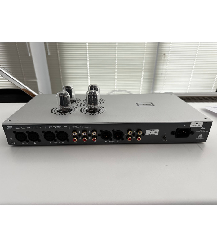Schiit Freya MKI  Tube Balanced Preamplifier with Remote [2nd hand]