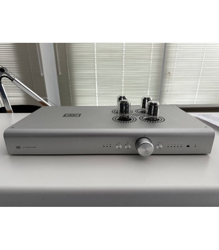 Schiit Freya MKI  Tube Balanced Preamplifier with Remote [2nd hand]