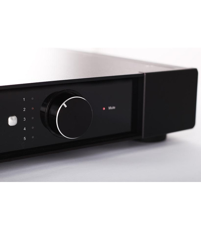 Rega Elex-R Integrated Amplifier